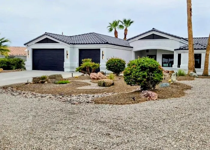 Holiday home Stunning Havasu Retreat With Panoramic Views And Comforts Sleeps 10 Newly Remodeled