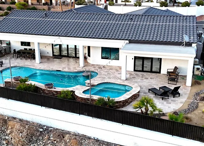 Holiday home Stunning Havasu Retreat With Panoramic Views And Comforts Sleeps 10 Newly Remodeled *